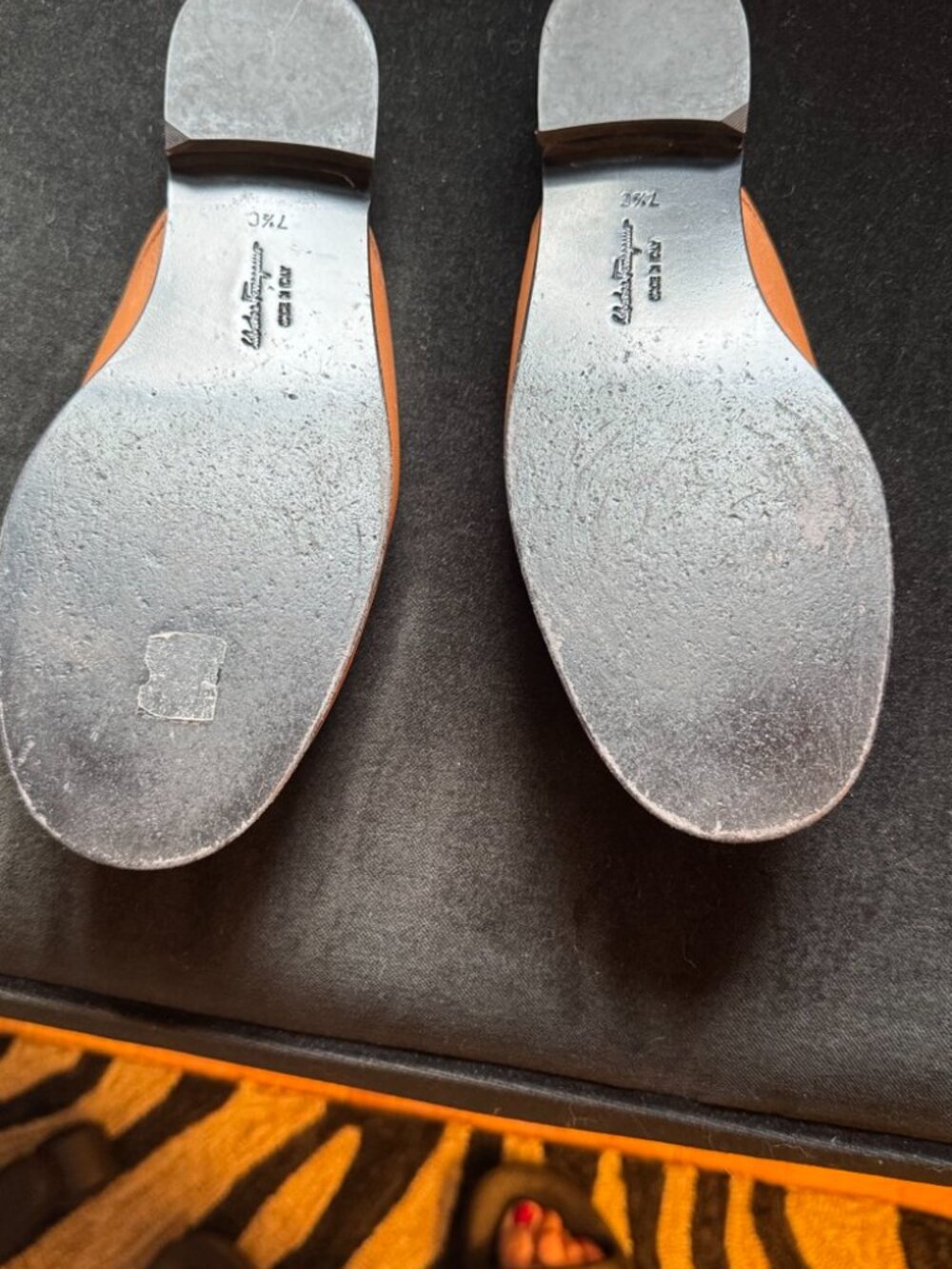 Salvatore Ferragamo Leather Tan Viggio Mules/Slides/Loafers Size 7.5C - Picture 4 of 6